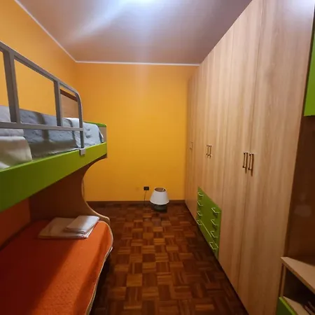 Casa Via Asti Appartement